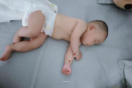 琼中尿蛋白一个加号孕妇